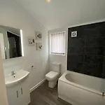 Vakantiehuis Fox At Owlet Hideaway - With Hot Tub, Near *